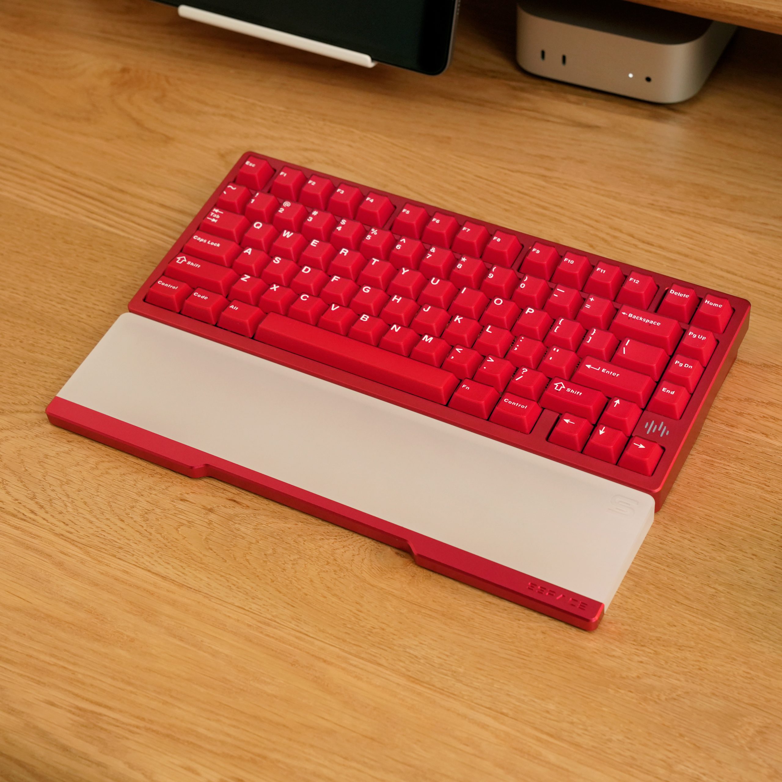 DSC00060 Keyboard Premium Wrist Rest | Kê Tay Bàn Phím Chống Đỡ Cổ Tay SSPACE Vietnam - Image 1